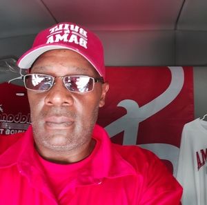 Meet your Posher, Dee